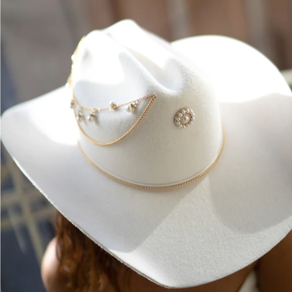 12th tribe Bridal Cowgirl hat McGraw